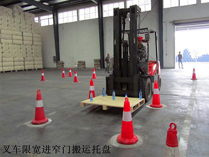 银丰仓储举办2014年叉车、夹包车技能比赛